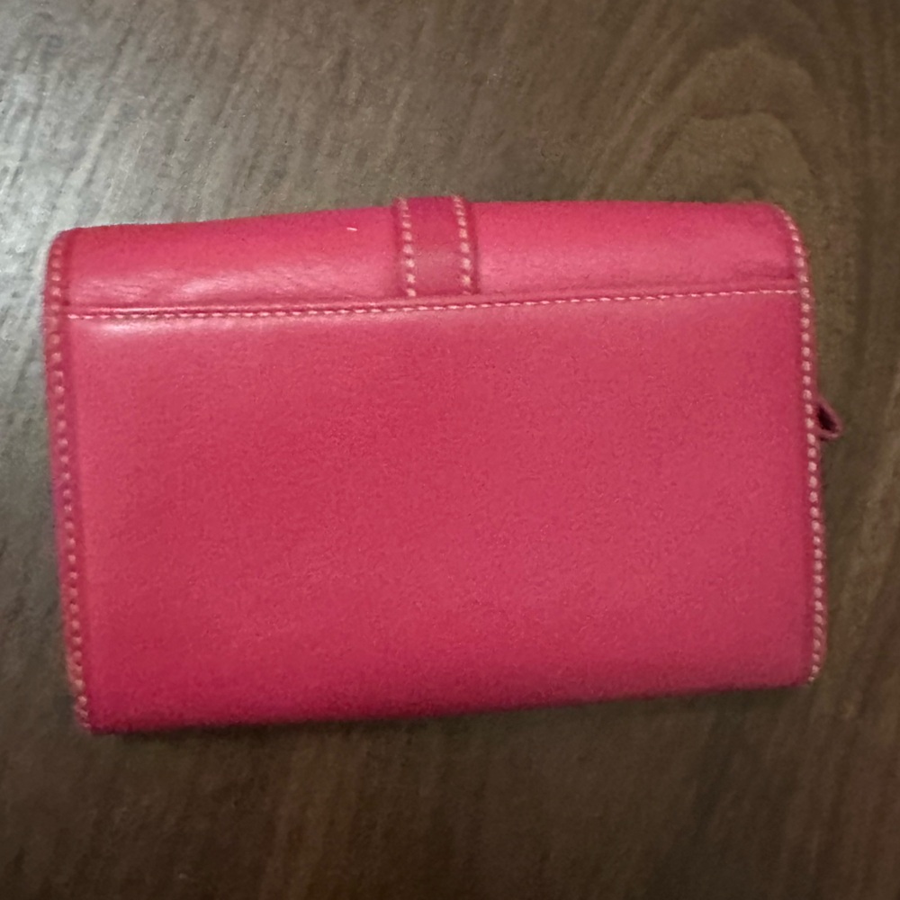 Coach SoHo pink tri fold wallet - Picture 5 of 5